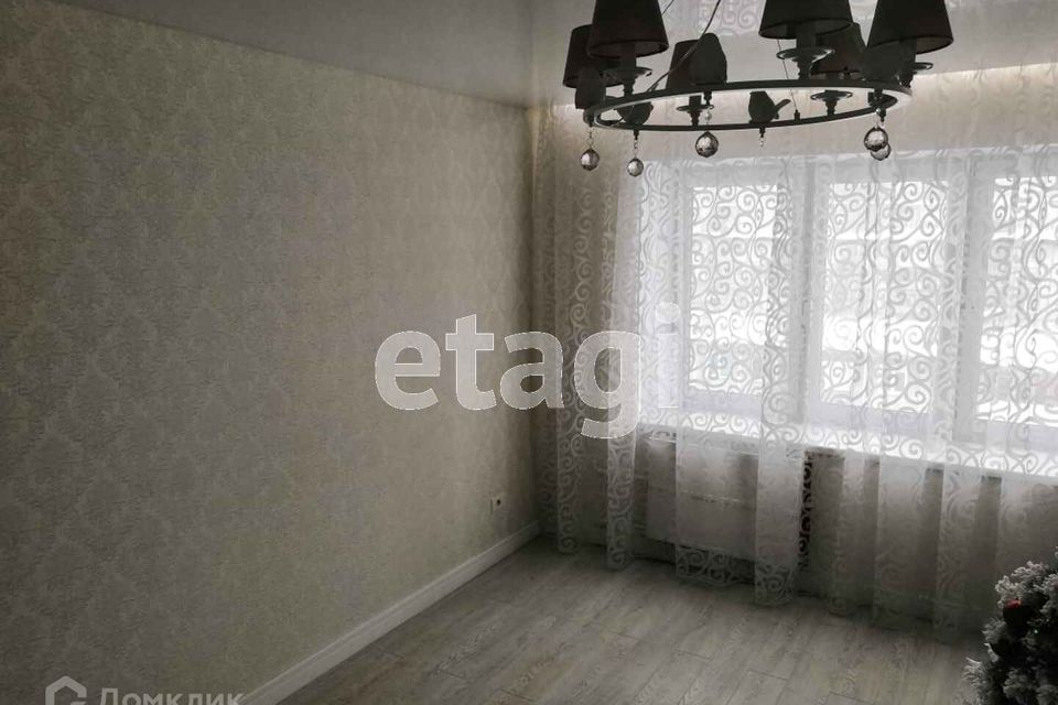 Продаётся 3-комнатная квартира, 60.9 м²