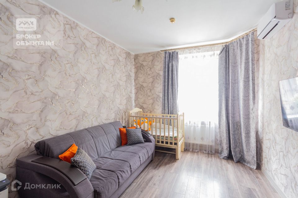 Продаётся 2-комнатная квартира, 60.5 м²