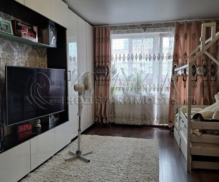 Продаётся 1-комнатная квартира, 40.4 м²