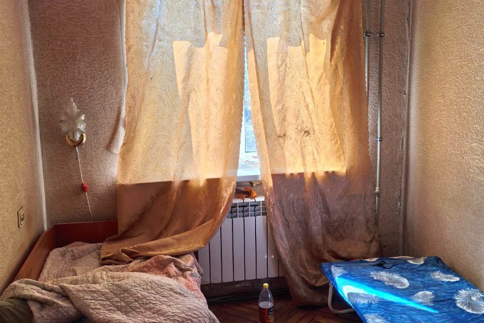 Продаётся 4-комнатная квартира, 73.5 м²