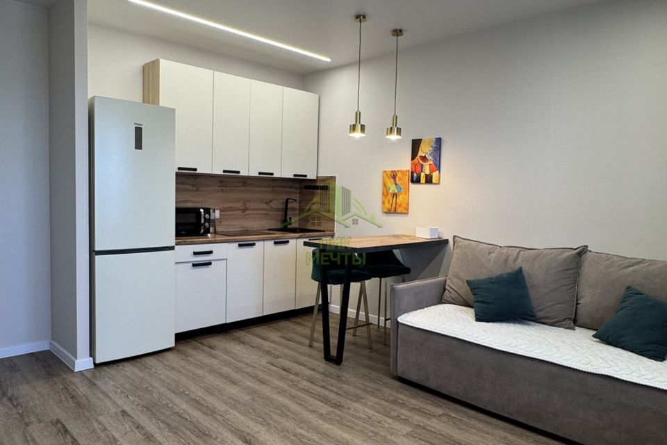 Продаётся 1-комнатная квартира, 38 м²