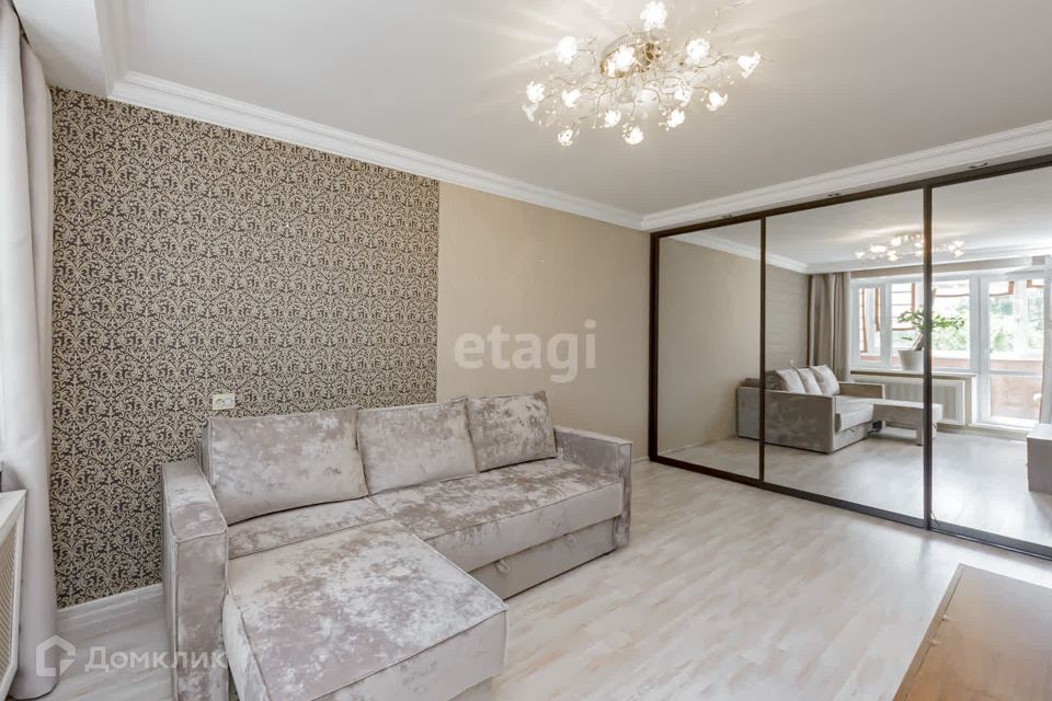 Продаётся 2-комнатная квартира, 50.6 м²