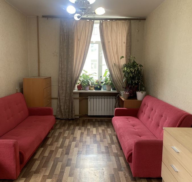 Продаётся 2-комнатная квартира, 64 м²