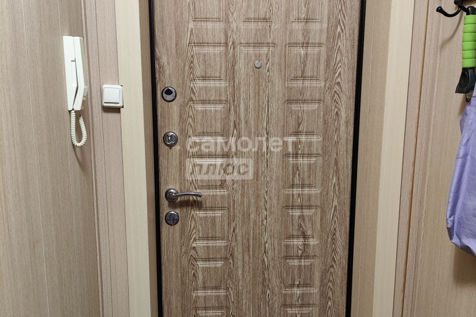 Продаётся 1-комнатная квартира, 30.4 м²