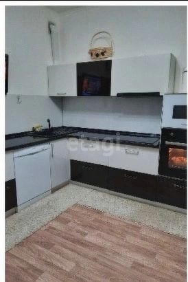 Продаётся 2-комнатная квартира, 71.4 м²