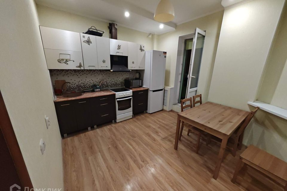 Сдаётся 1-комнатная квартира, 46 м²