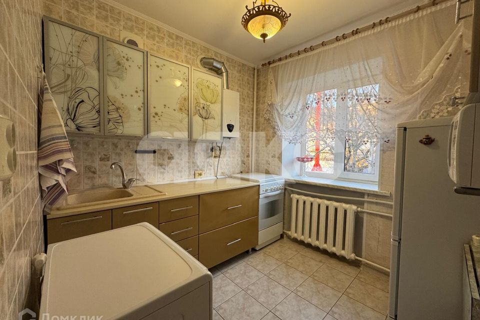 Продаётся 2-комнатная квартира, 41.8 м²