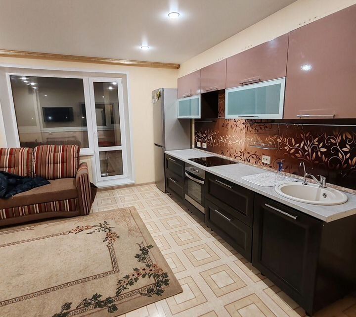 Продаётся 2-комнатная квартира, 72 м²