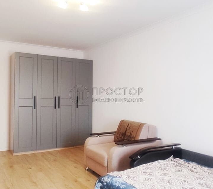 Продаётся 1-комнатная квартира, 37.7 м²