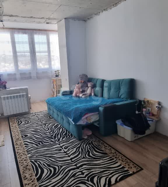 Продаётся 3-комнатная квартира, 98 м²