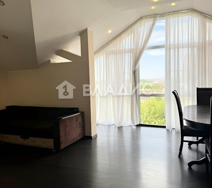 Продаётся 2-комнатная квартира, 72 м²