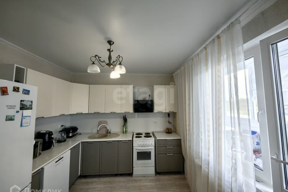 Продаётся 1-комнатная квартира, 38.3 м²