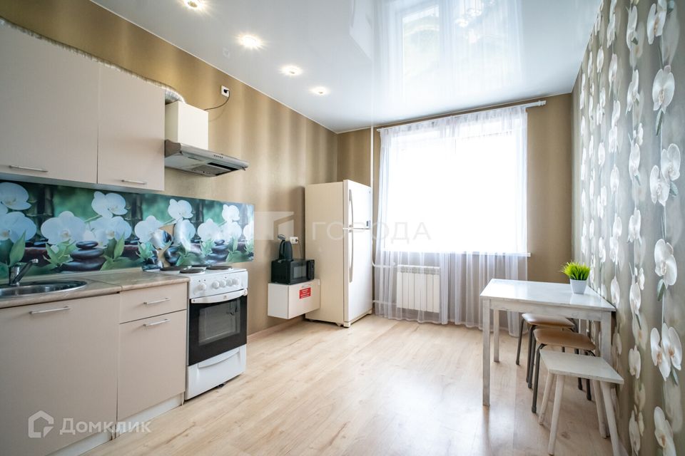 Продаётся 2-комнатная квартира, 62.6 м²