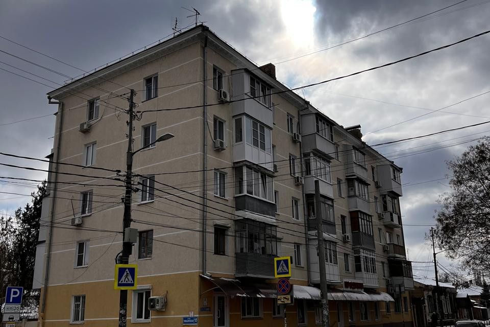 Продаётся 2-комнатная квартира, 42 м²
