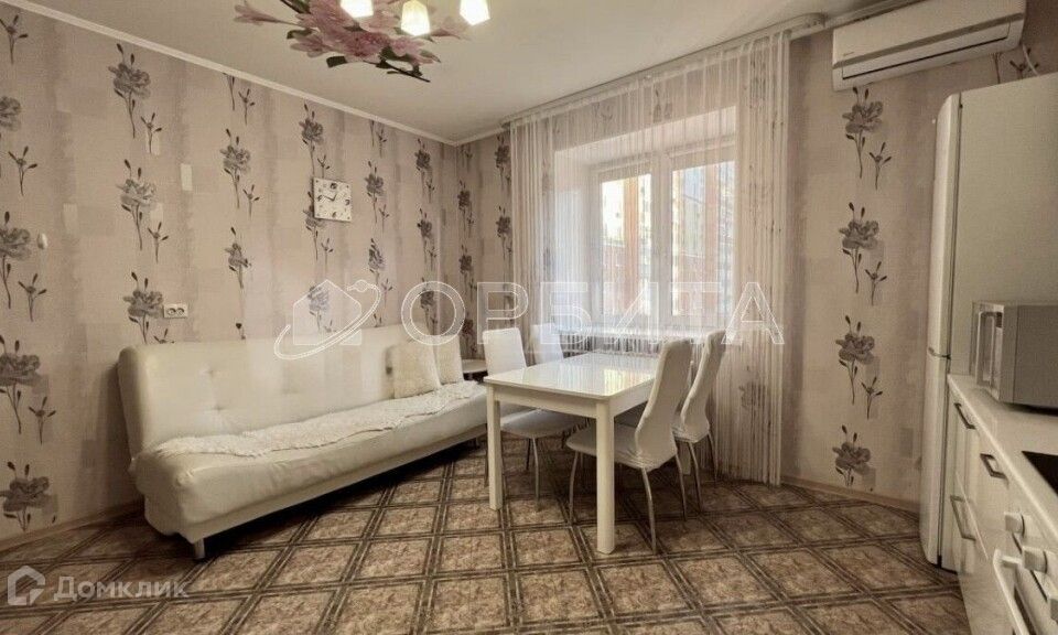 Продаётся 2-комнатная квартира, 87.7 м²