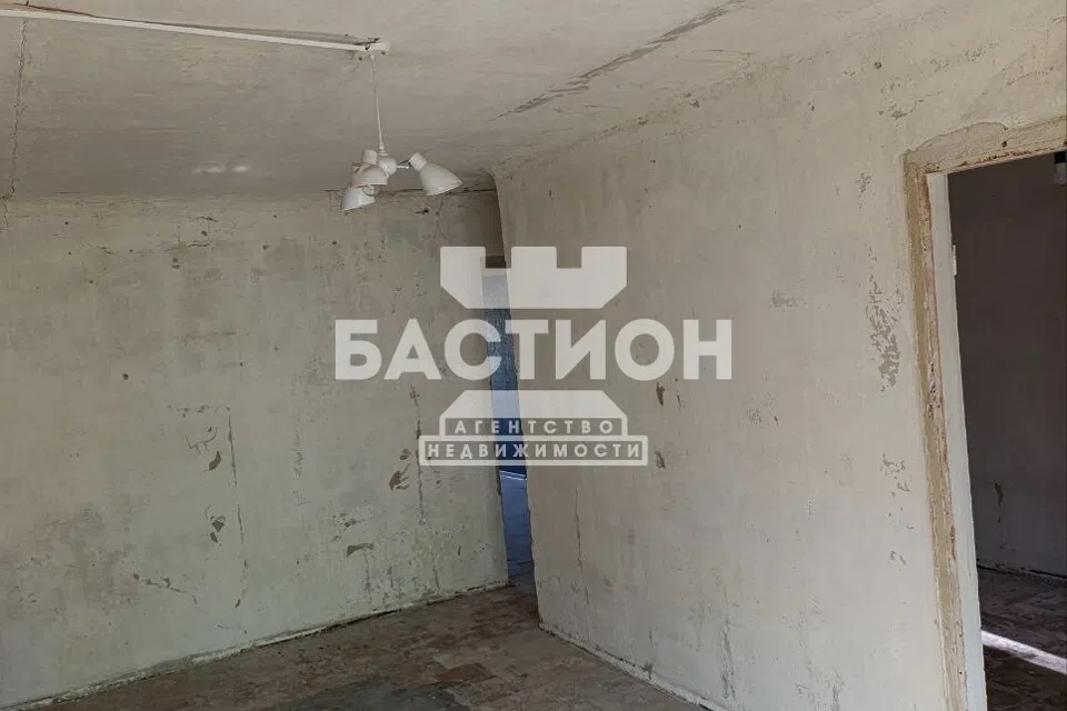 Продаётся 3-комнатная квартира, 56.6 м²