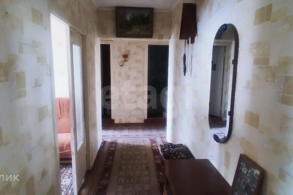 Продаётся 3-комнатная квартира, 64 м²