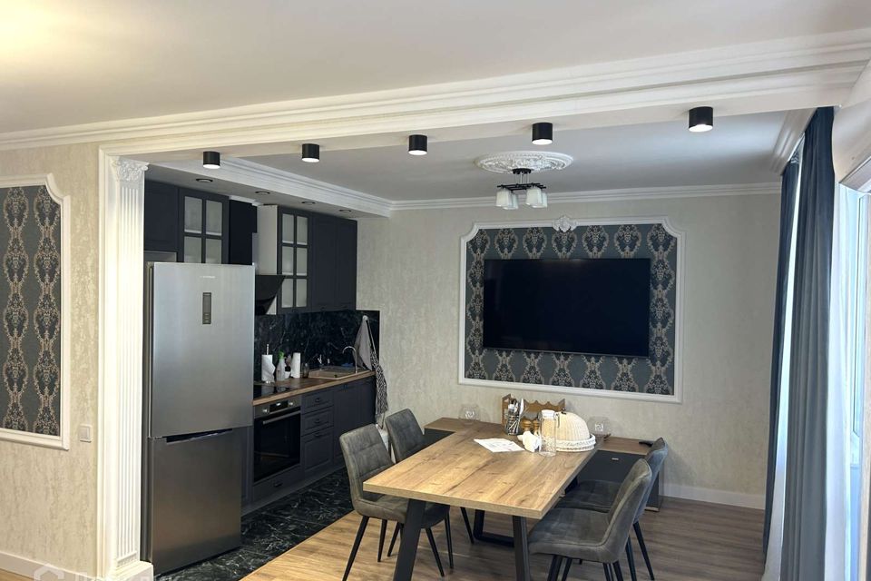 Продаётся 1-комнатная квартира, 43 м²