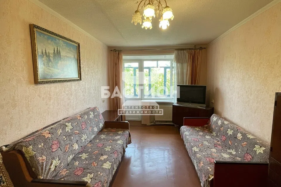 Продаётся 3-комнатная квартира, 59.5 м²