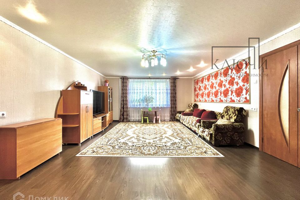 Продаётся 3-комнатная квартира, 83 м²