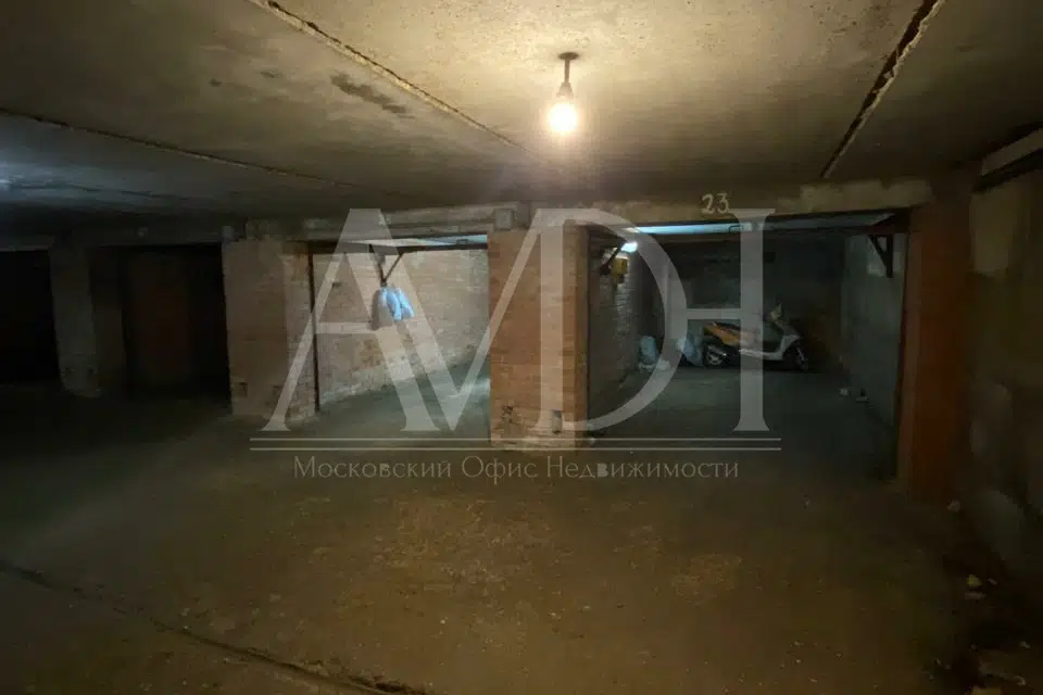 Продаётся машиноместо, 19.6 м²