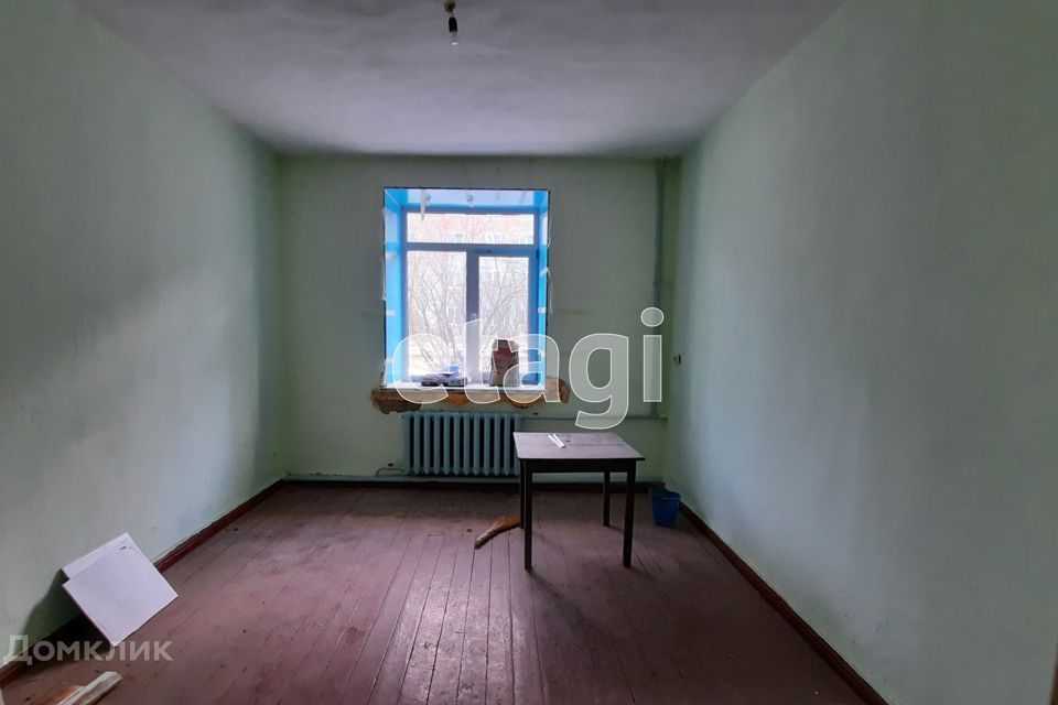 Продаётся комната в 1-комн. квартире, 29.8 м²