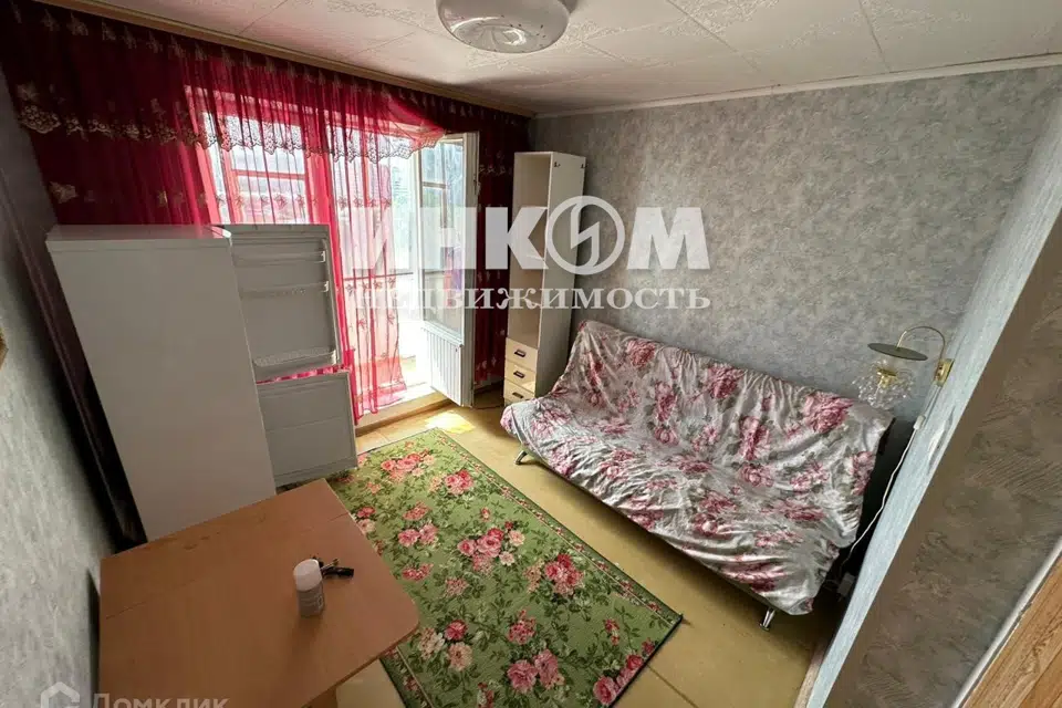 Сдаётся комната в 3-комн. квартире, 12 м²