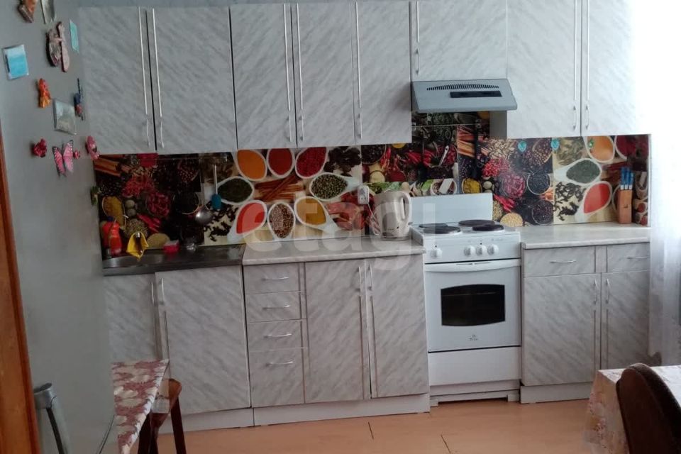3 комнатные юрга. Продажа 1 комнатных квартир в Юрге Кемеровской области.