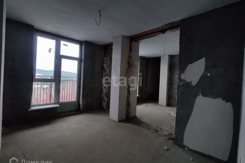 Продаётся 2-комнатная квартира, 76.2 м²