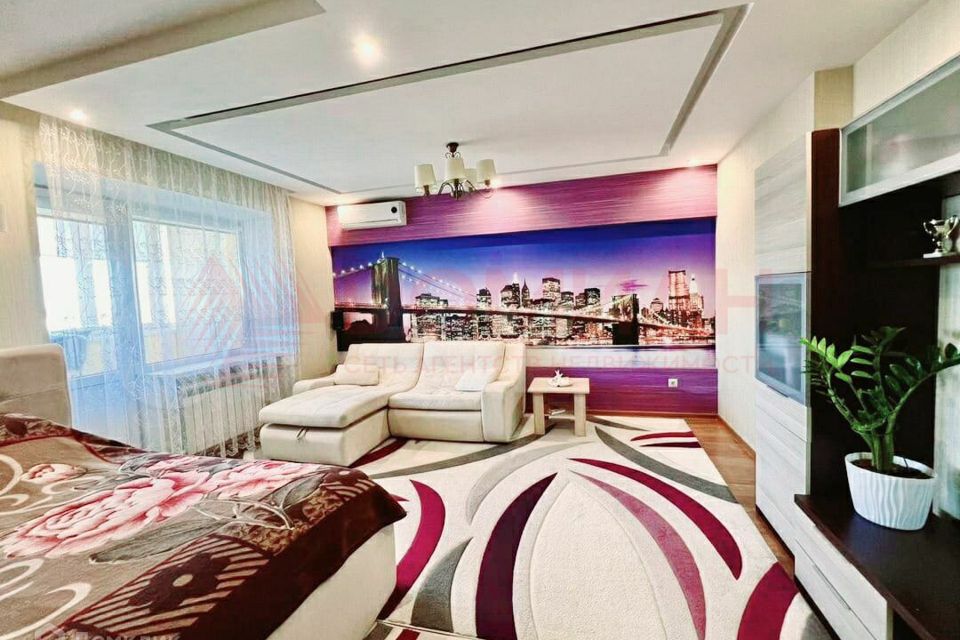 Продаётся 2-комнатная квартира, 64 м²
