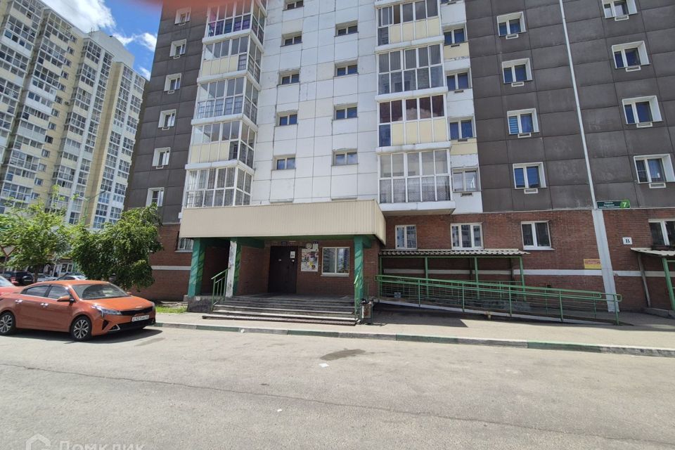 Продаётся 1-комнатная квартира, 32 м²