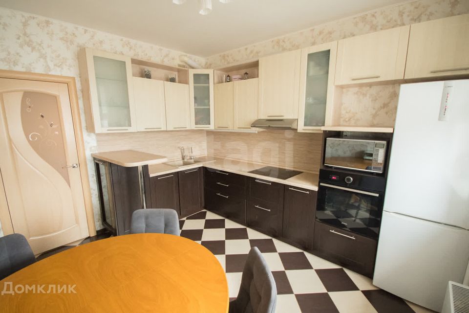 Продаётся 3-комнатная квартира, 79 м²