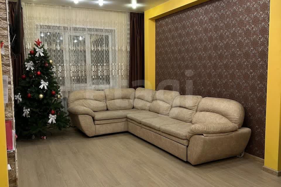 Продаётся 3-комнатная квартира, 77.4 м²