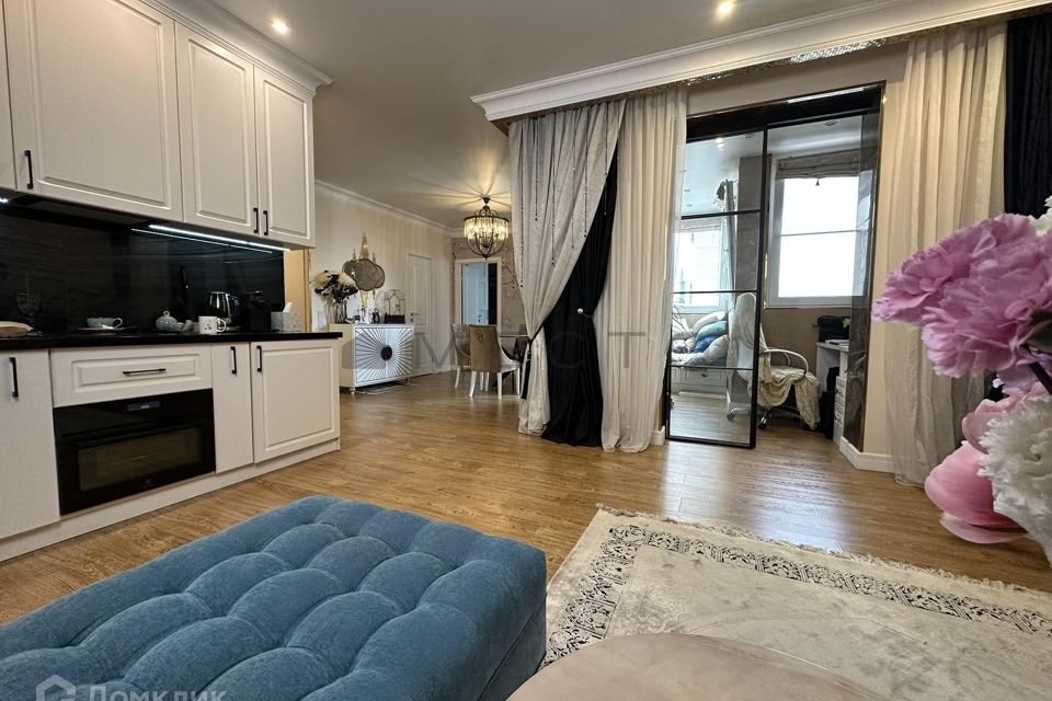 Продаётся 2-комнатная квартира, 65.1 м²