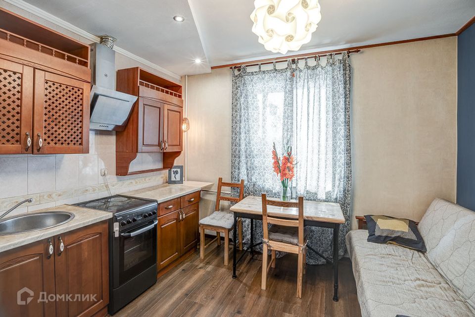 Продаётся 1-комнатная квартира, 38.8 м²