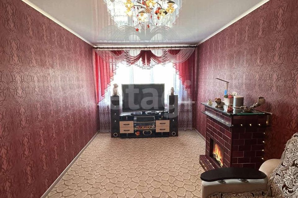 Продаётся 3-комнатная квартира, 57.5 м²