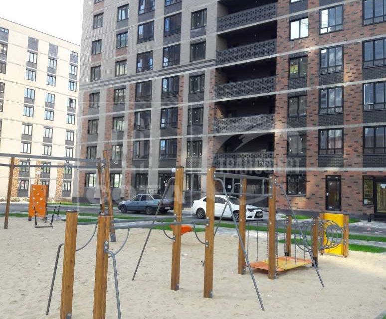 Продаётся 1-комнатная квартира, 41 м²