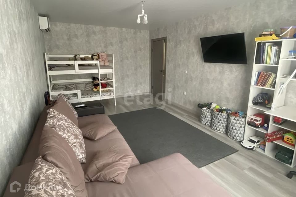 Продаётся 2-комнатная квартира, 63 м²