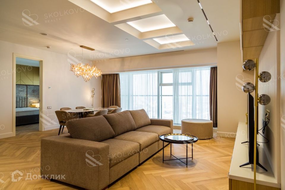 Сдаётся 2-комнатная квартира, 94 м²