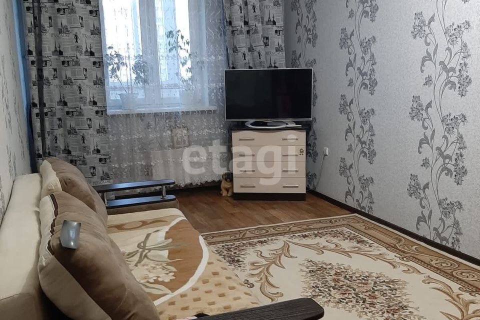 Продаётся 1-комнатная квартира, 43.1 м²