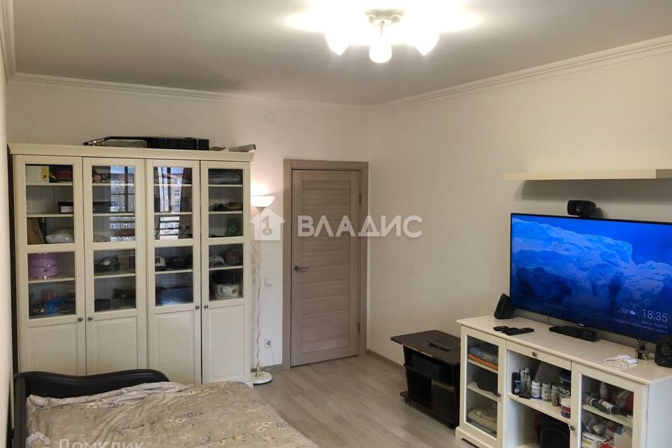 Продаётся 2-комнатная квартира, 60.8 м²