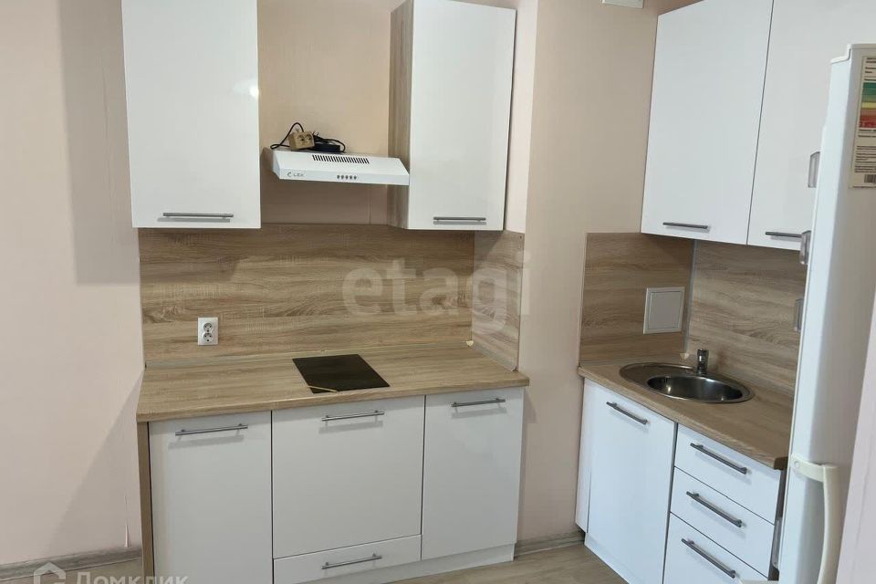 Сдаётся 1-комнатная квартира, 38 м²