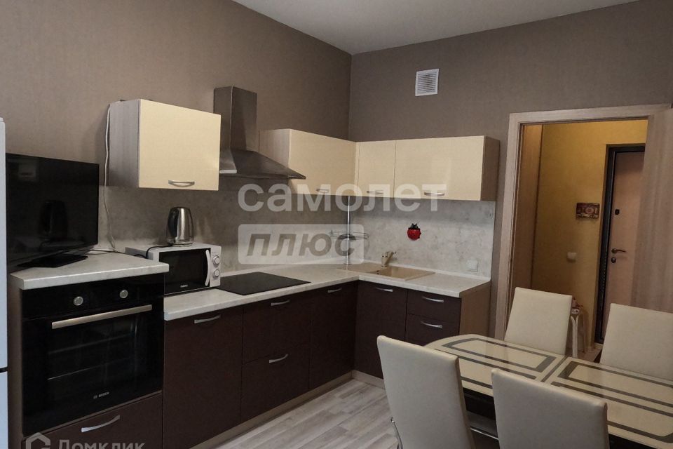 Сдаётся 1-комнатная квартира, 38 м²