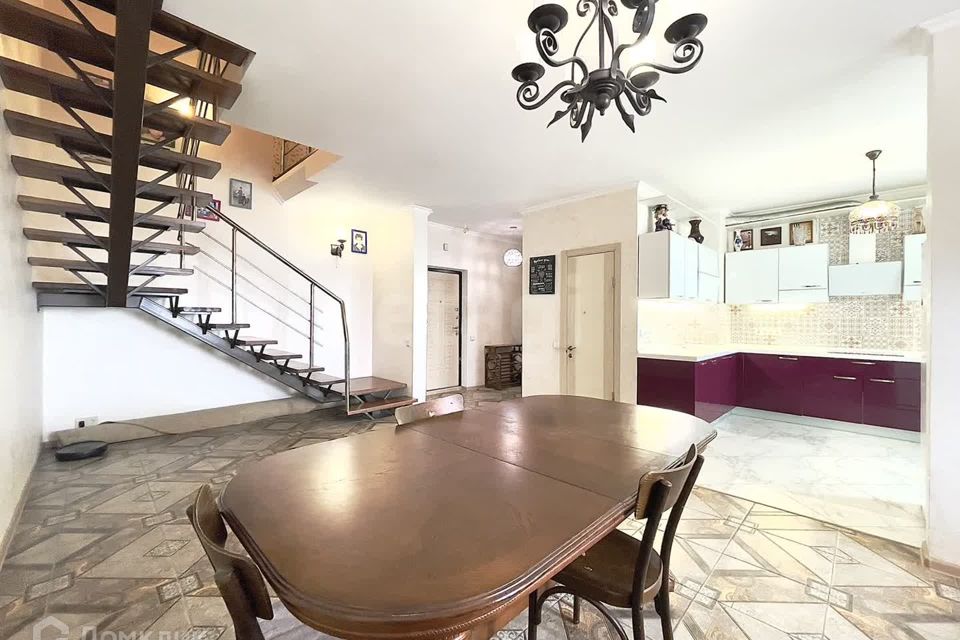 Продаётся 5-комнатная квартира, 171.1 м²