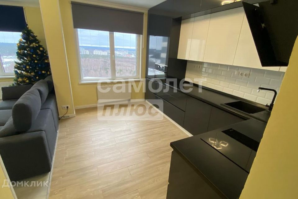 Продаётся 3-комнатная квартира, 71 м²