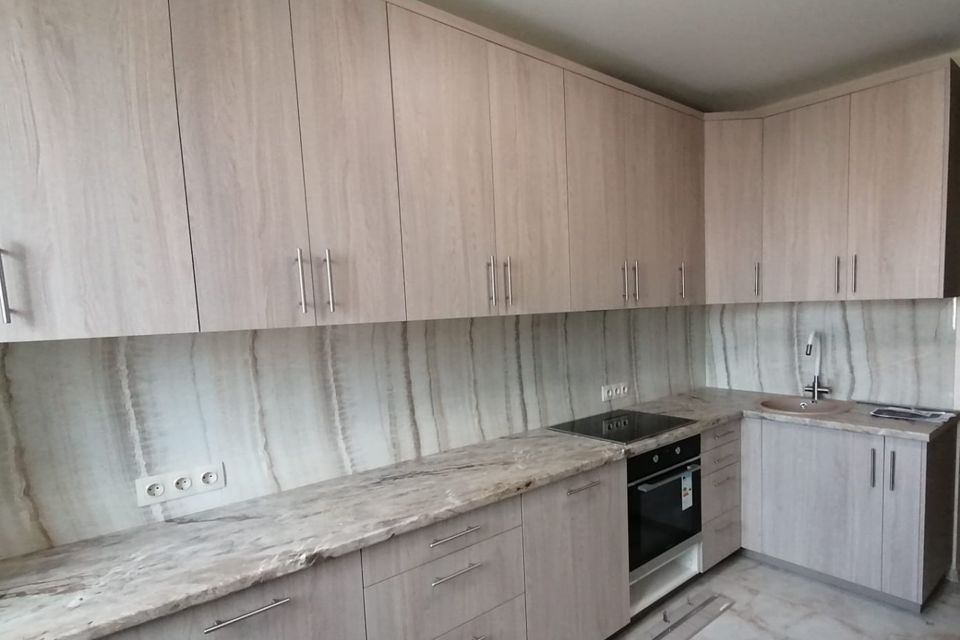 Сдаётся 2-комнатная квартира, 60 м²
