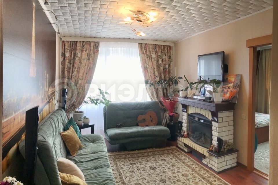 Продаётся 3-комнатная квартира, 50.9 м²