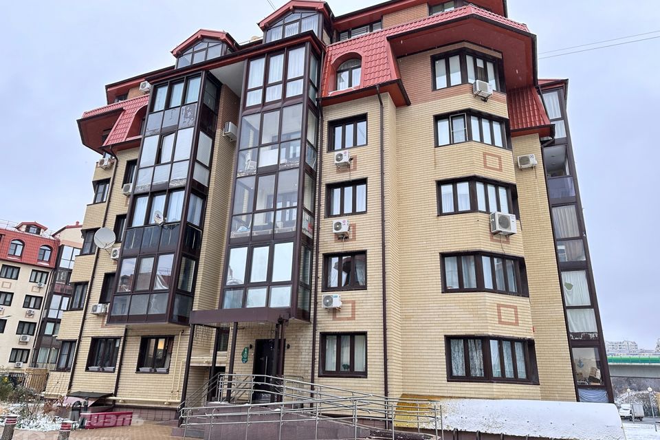 Продаётся 2-комнатная квартира, 76.8 м²