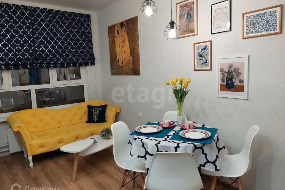Продаётся 2-комнатная квартира, 38.8 м²