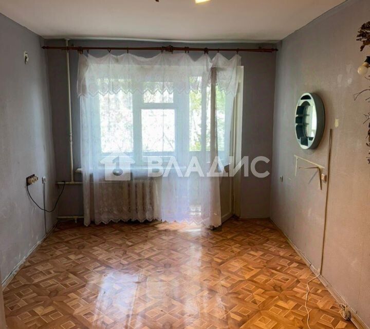 Продаётся 3-комнатная квартира, 50.2 м²